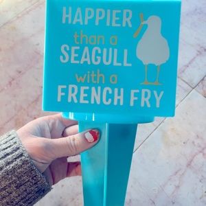 Beach cup and phone holder